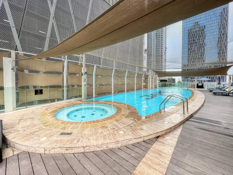 अपार्टमेंट First Class 2br Modern Downtown Retreat *